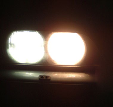 130W Halogen on the right, 35W HID on the left. Game, set and match to the hi-tech solution, I'd say...
