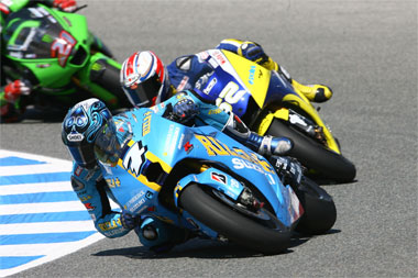 Toseland and Vermeulen resume their Superbike bouts while Hopkins waits to pick up the pieces...
