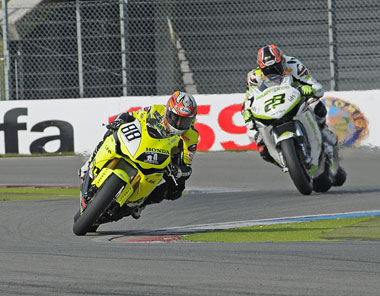 Shuhei Aoyama shows fellow Japanese Ryuichi Kiyonari the way around the chicane