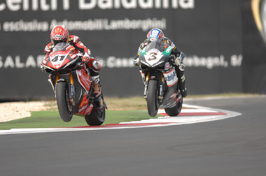 Biaggi tried to match Haga at everything, even wheelieing in synch, but at the end of the day it just wasn't enough...