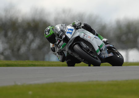 Sam Lowes took his maiden win in World Supersport in great style...
